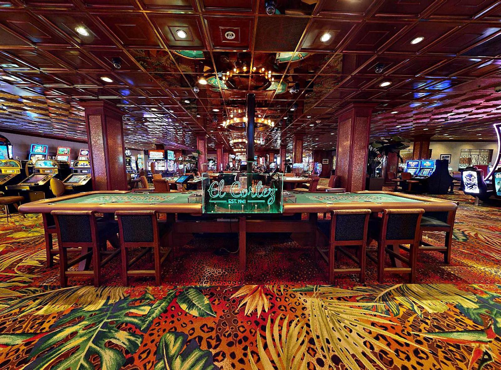 palace station buffet to el cortez casino